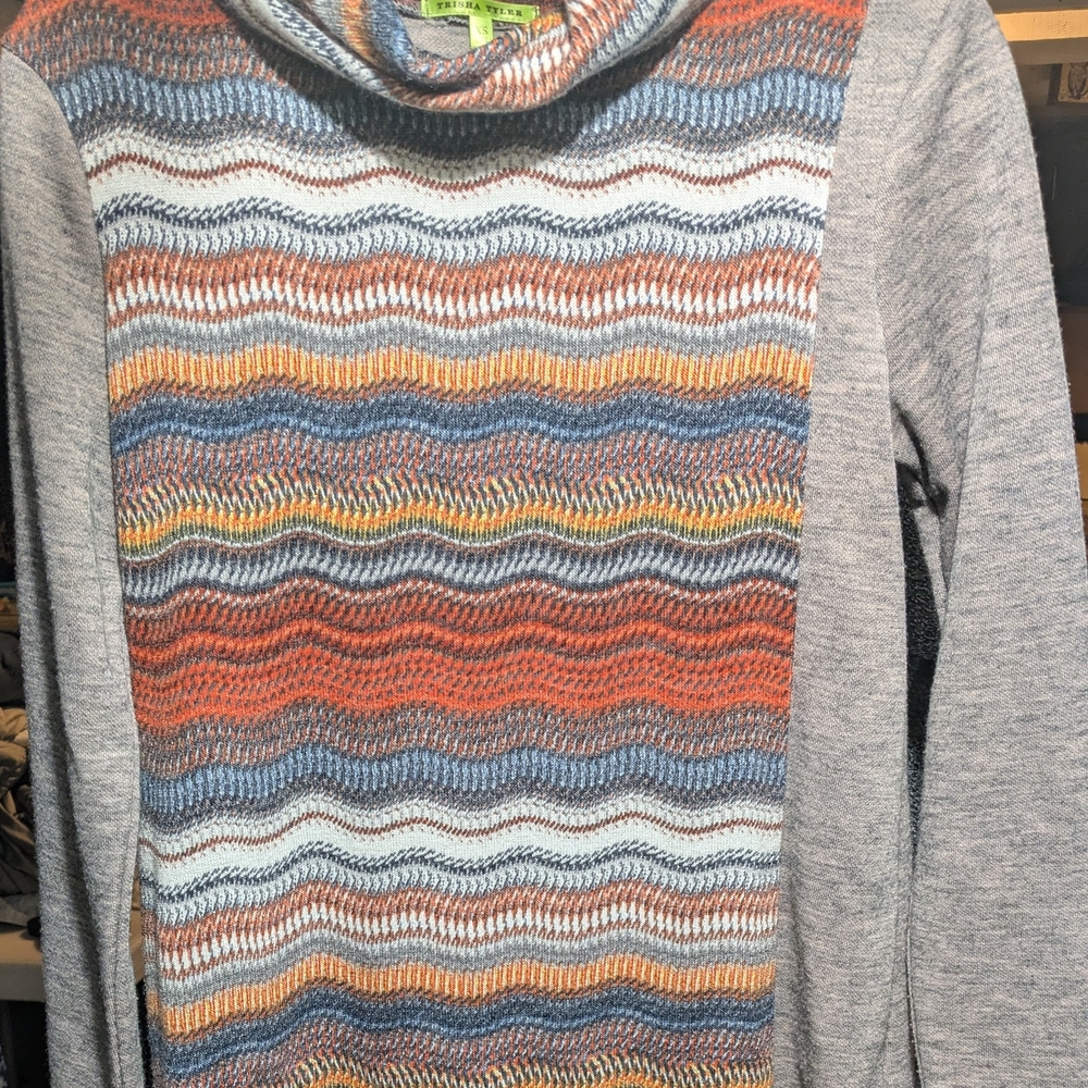 Cozy Gray and Orange Turtleneck Sweater with Textured Stripes